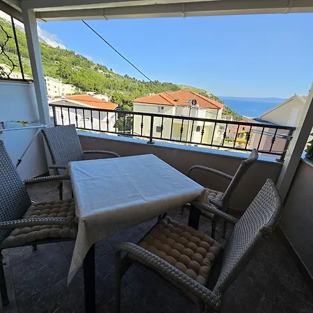 Dolcek Apartmán Krvavica