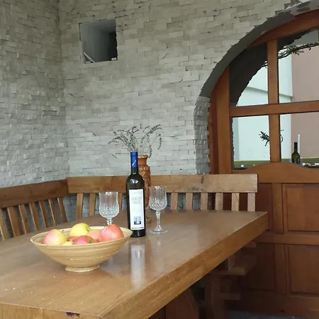 Dolcek Apartmán Krvavica