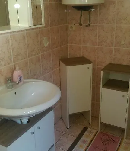 Apartman Dolcek Krvavica
