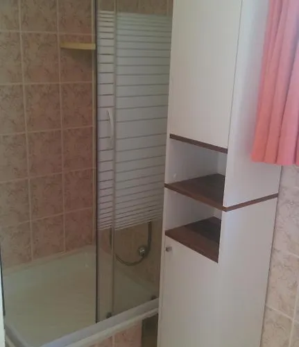 Dolcek Apartman Krvavica
